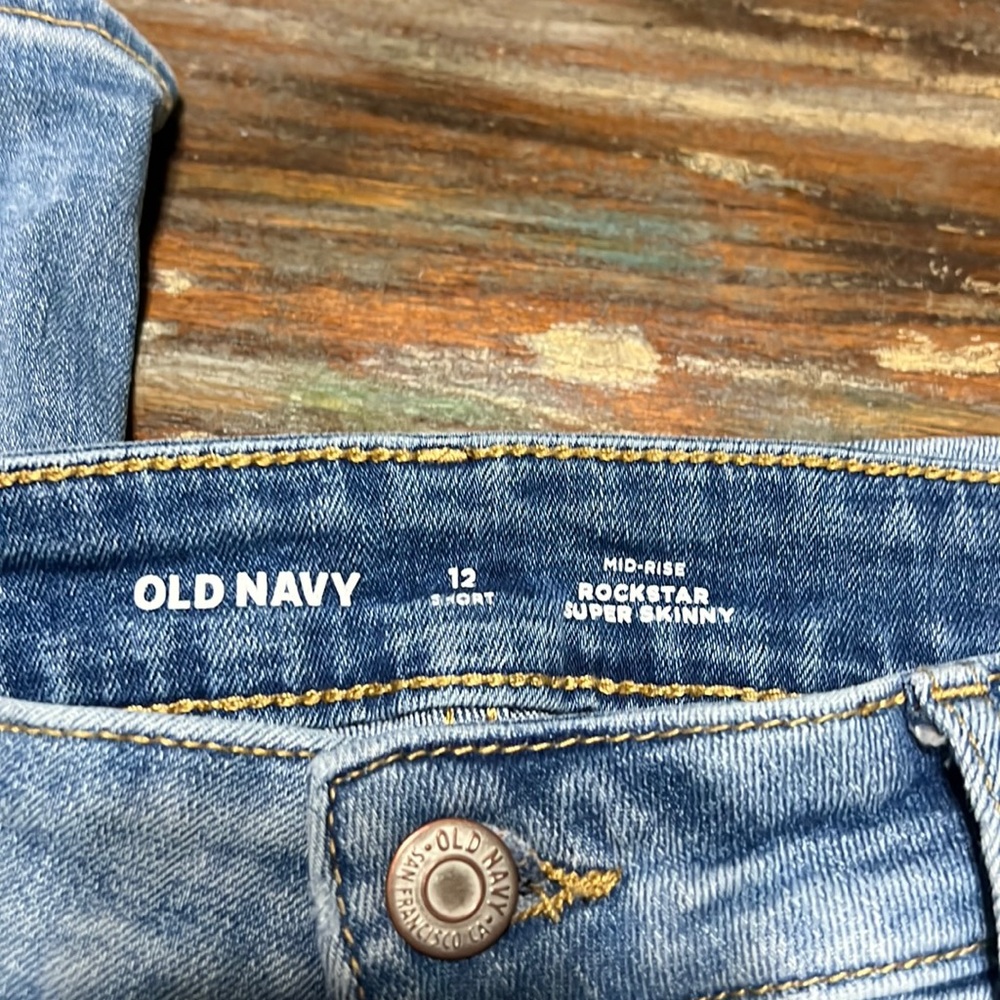 Old Navy mid-rise rockstar super skinny jeans, size 12S
